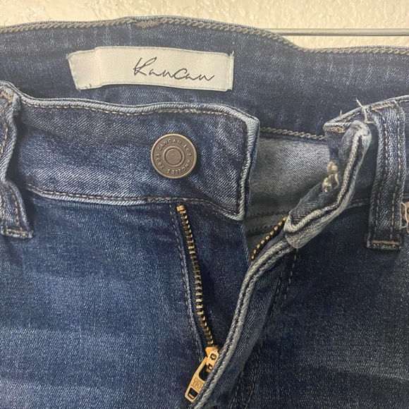 Size 26 Jeans with rips - Picture 2 of 4